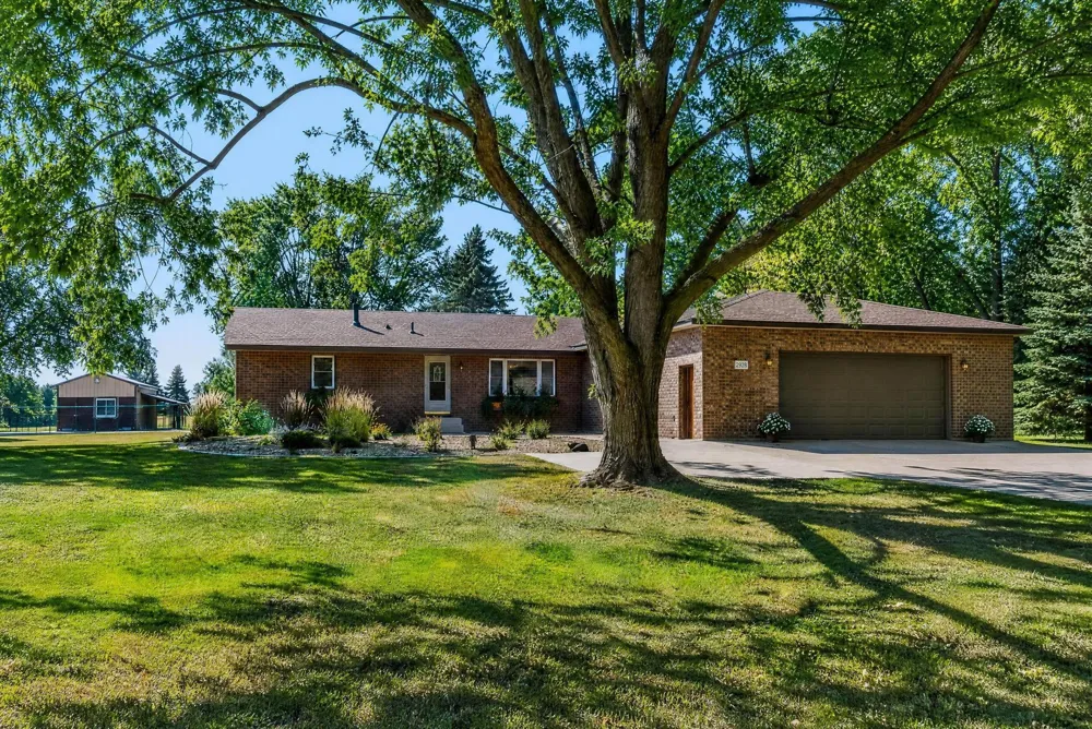 8840 235th Street W Lakeville, MN 55044