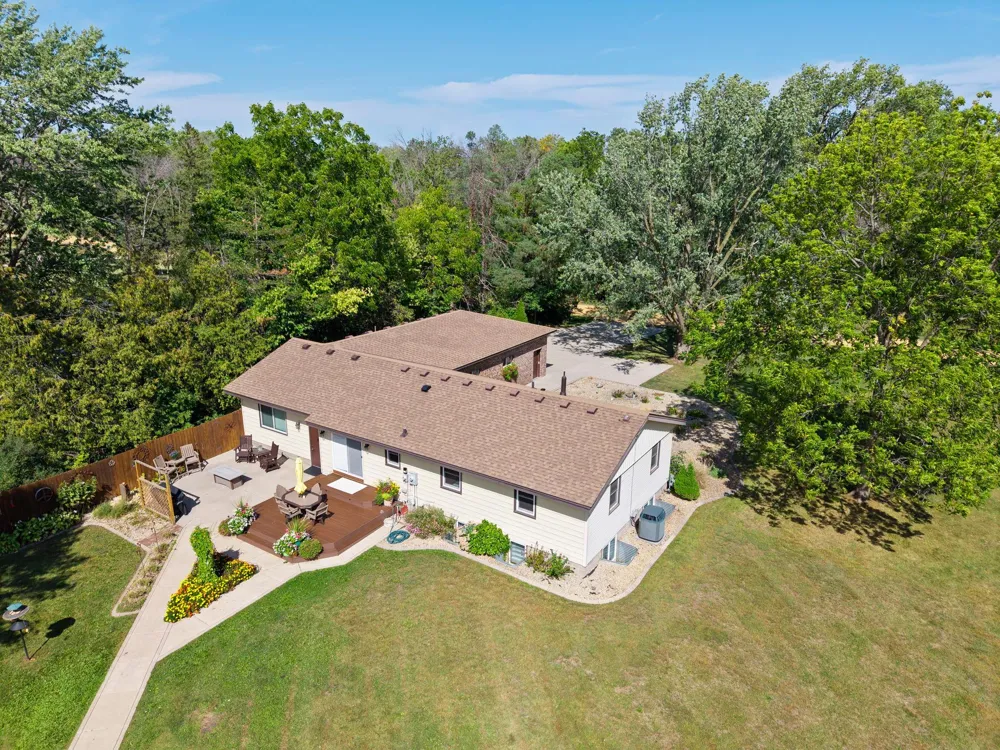8840 235th Street W Lakeville, MN 55044