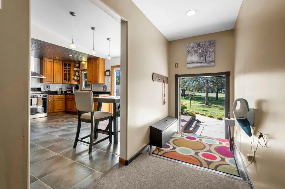 8840 235th Street W Lakeville, MN 55044