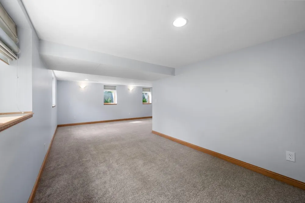 8840 235th Street W Lakeville, MN 55044