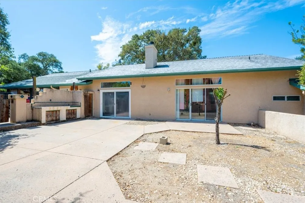9040 Caleta Atascadero, CA 93422