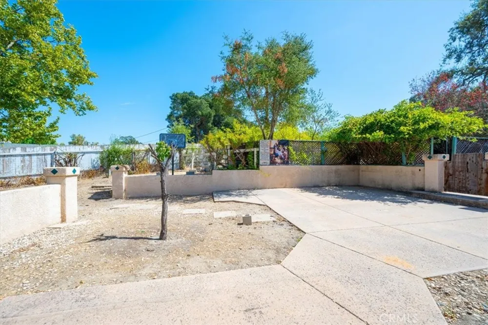 9040 Caleta Atascadero, CA 93422