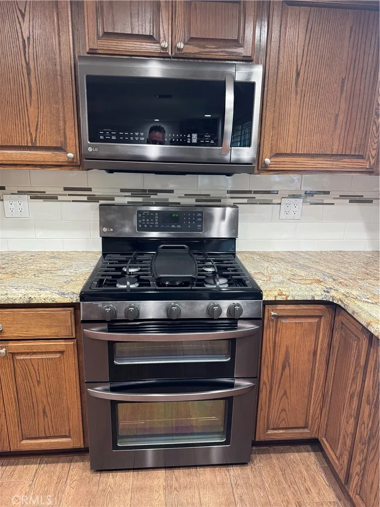 5837 W Avenue M2 Quartz Hill, CA 93536