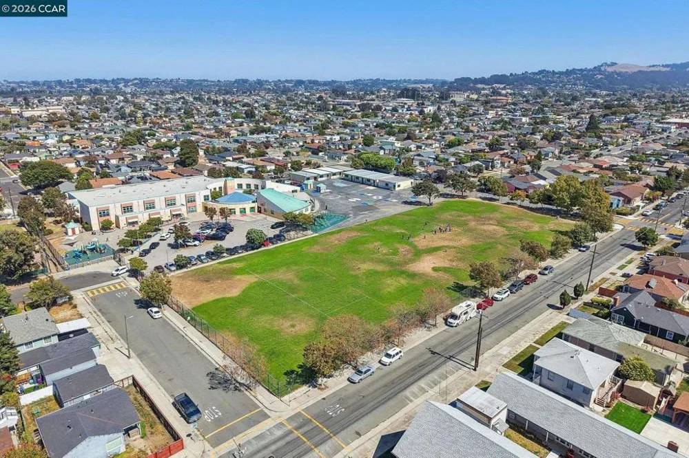 1611 Lincoln Ave Richmond, CA 94801