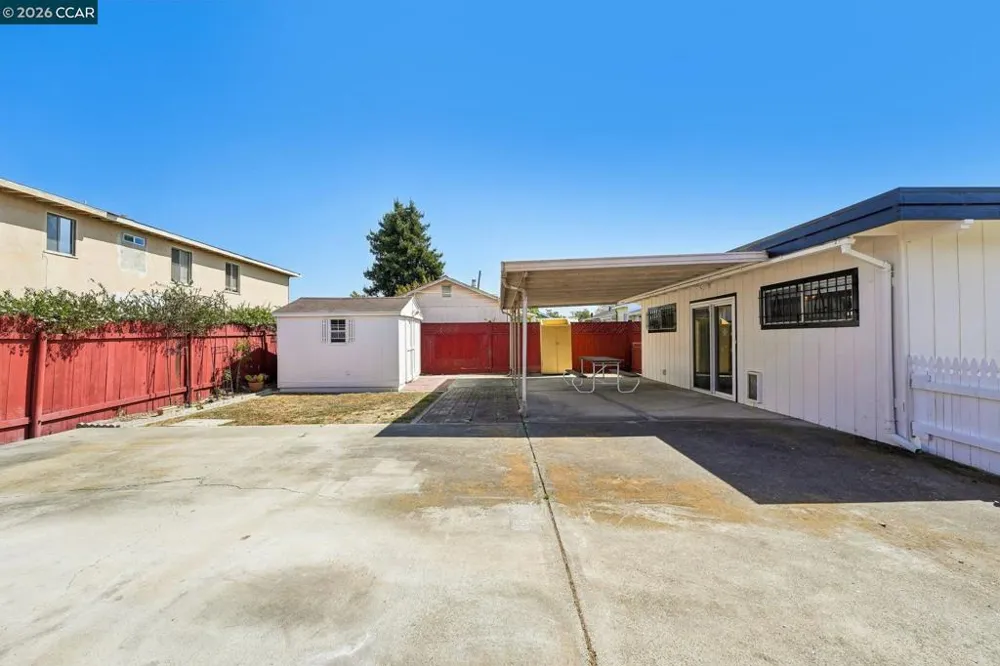 1611 Lincoln Ave Richmond, CA 94801