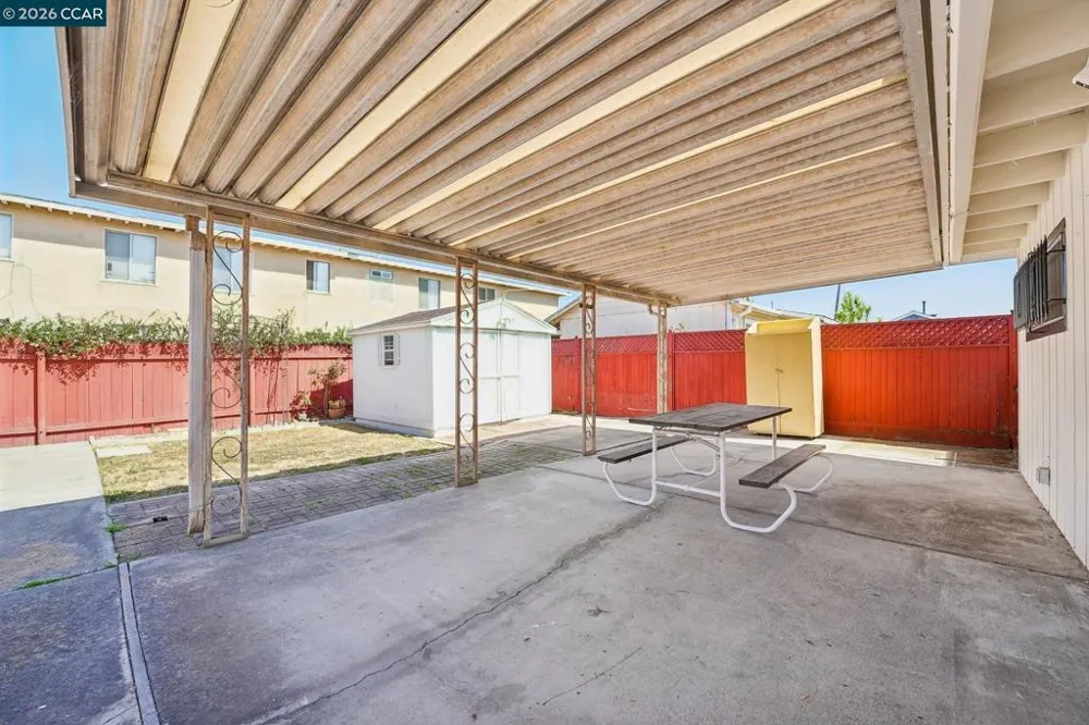 1611 Lincoln Ave Richmond, CA 94801
