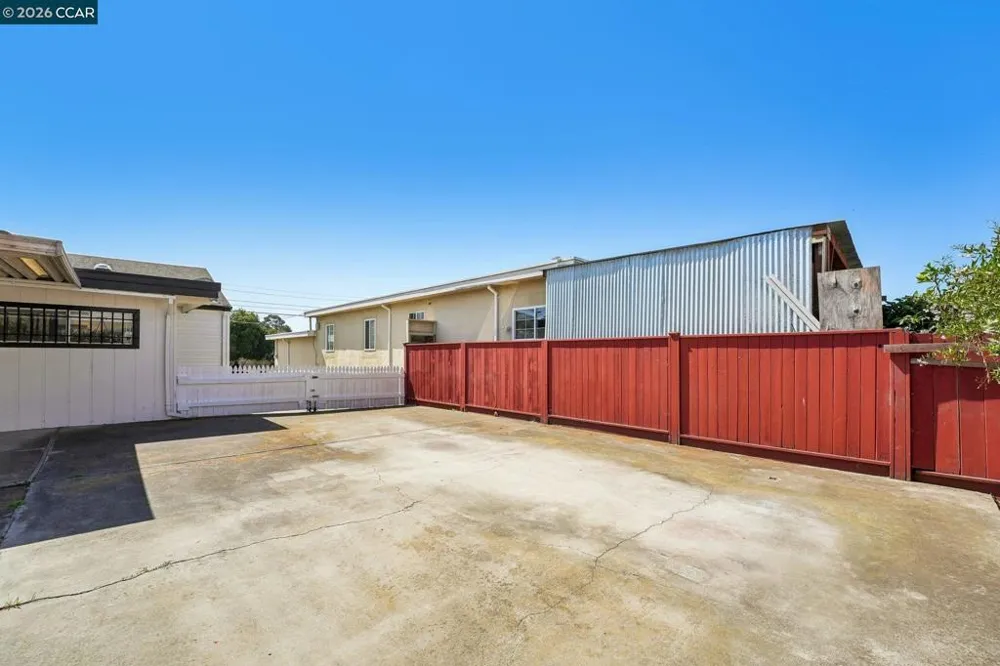 1611 Lincoln Ave Richmond, CA 94801