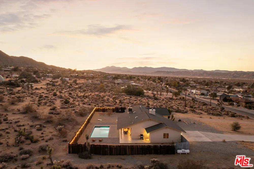 60789 Pueblo Trail Joshua Tree, CA 92252