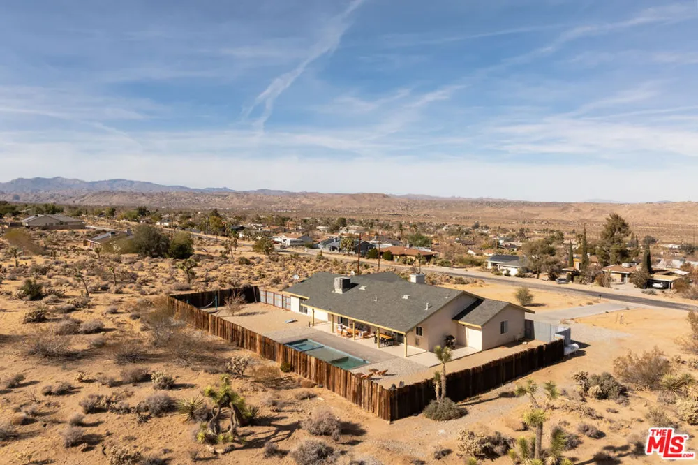 60789 Pueblo Trail Joshua Tree, CA 92252
