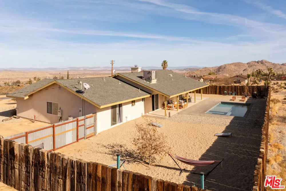 60789 Pueblo Trail Joshua Tree, CA 92252