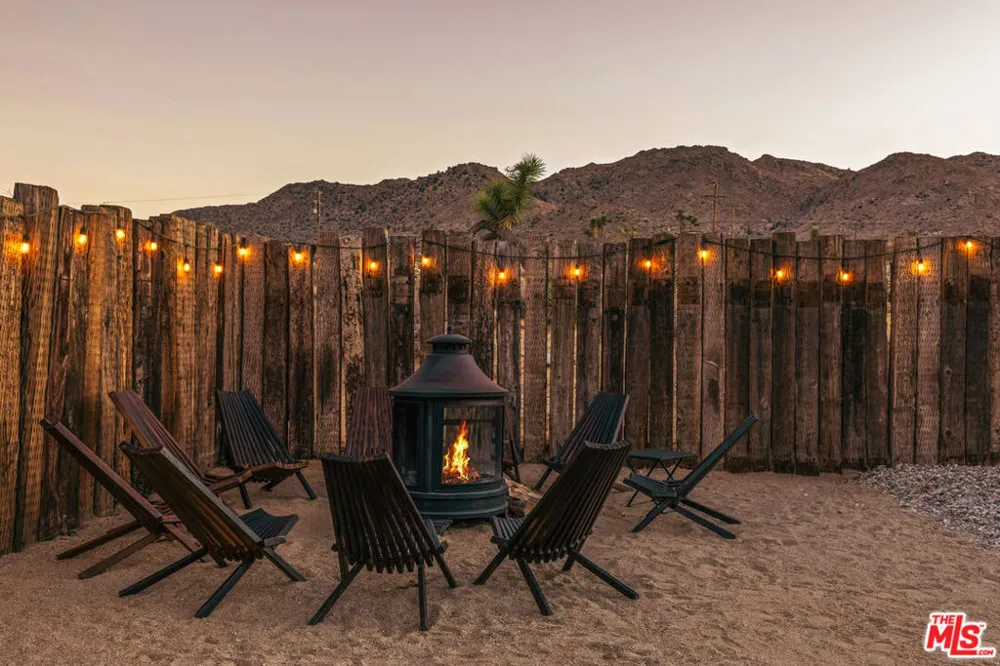 60789 Pueblo Trail Joshua Tree, CA 92252