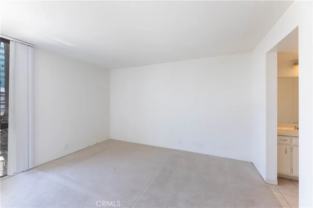 1750 E Ocean #501 Long Beach, CA 90802