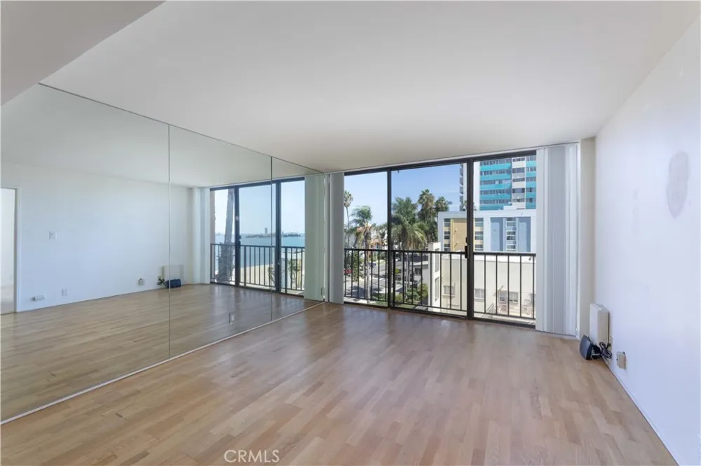 1750 E Ocean #501 Long Beach, CA 90802