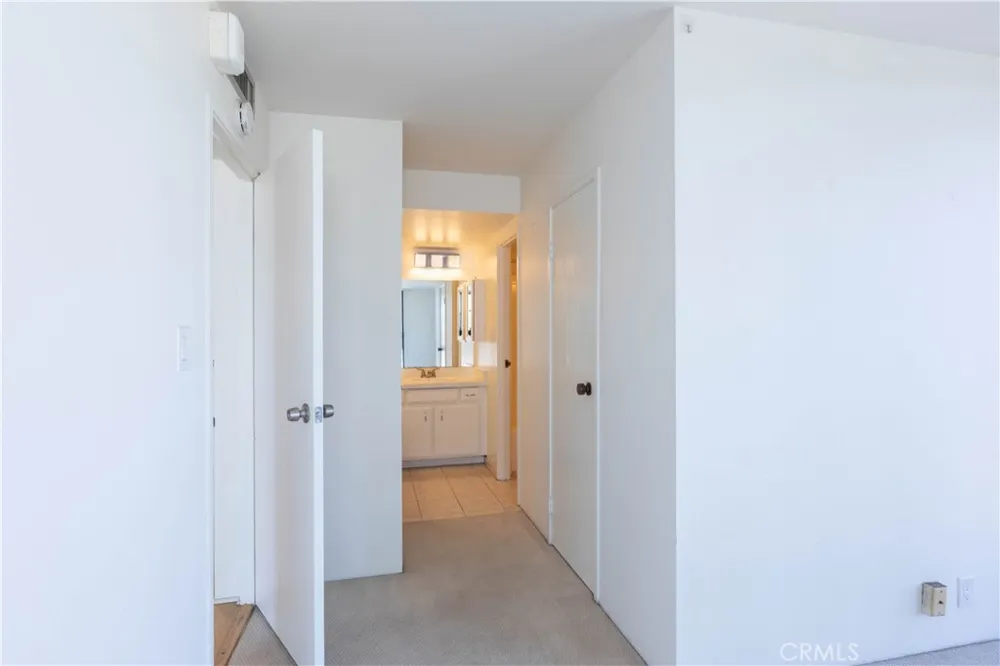 1750 E Ocean #501 Long Beach, CA 90802