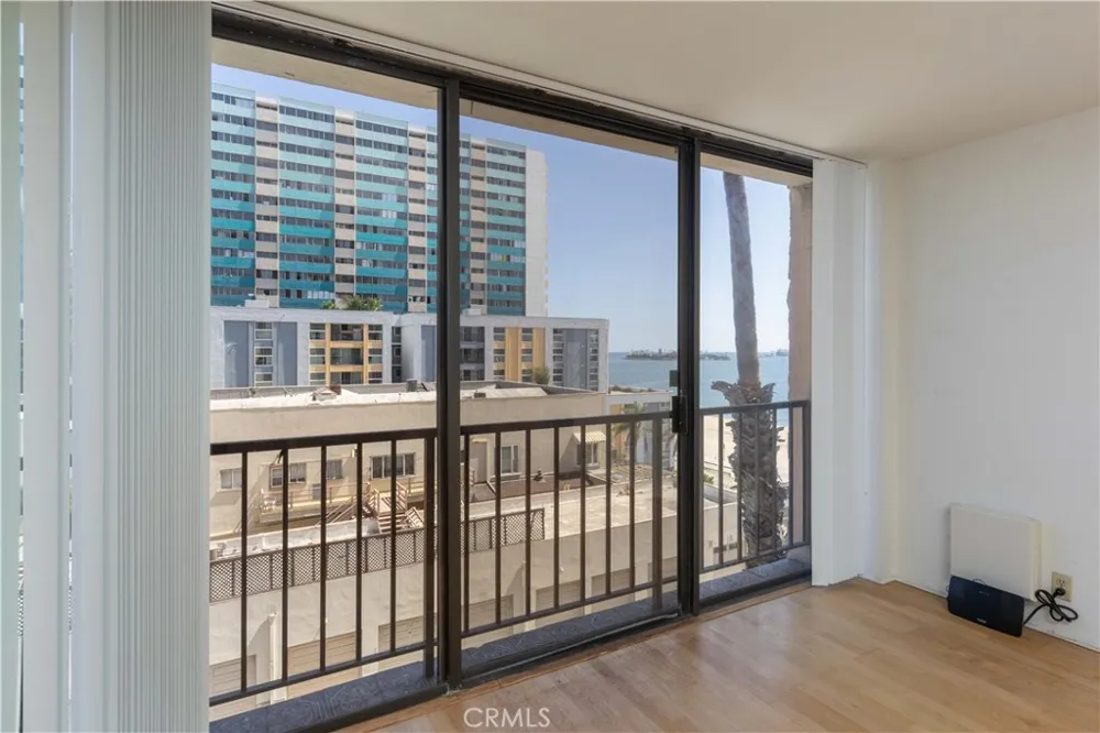 1750 E Ocean #501 Long Beach, CA 90802