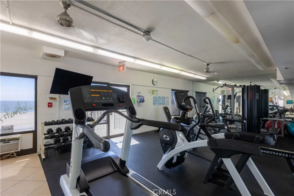 1750 E Ocean #501 Long Beach, CA 90802