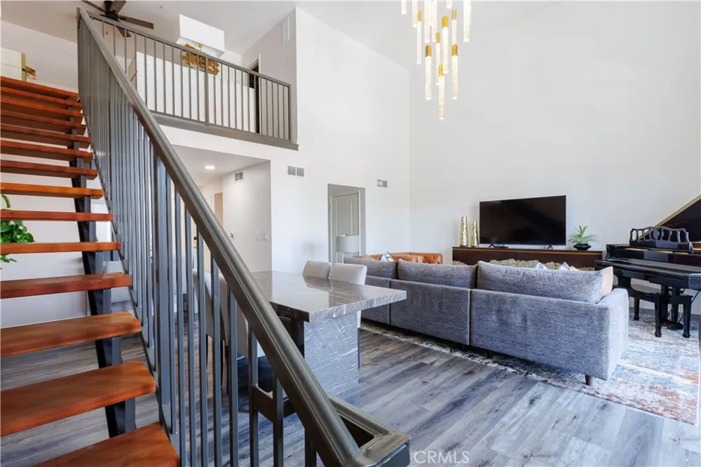 1801 E Katella #4157 Anaheim, CA 92805