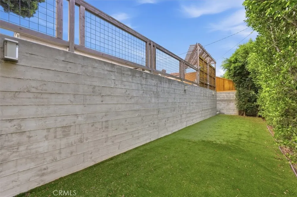 1139 23rd Manhattan Beach, CA 90266