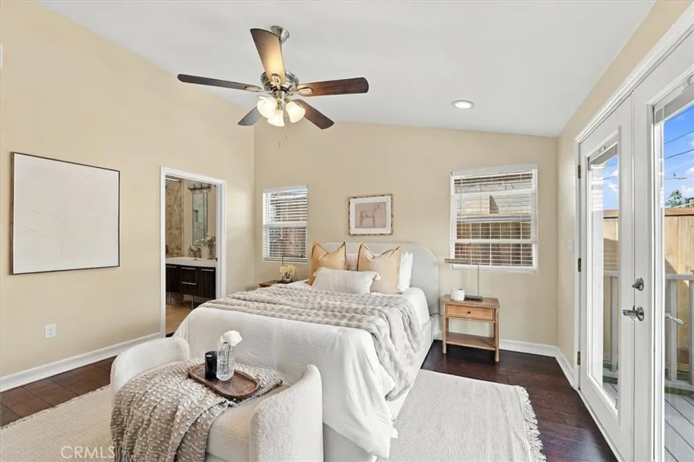 1139 23rd Manhattan Beach, CA 90266