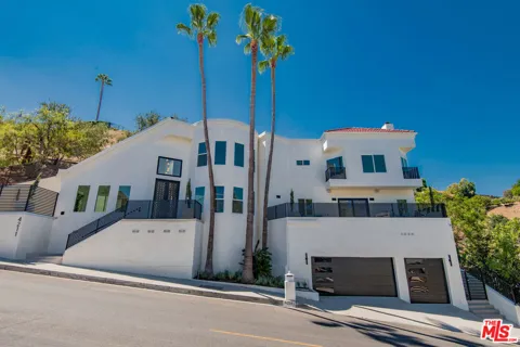 4211 Nogales Drive