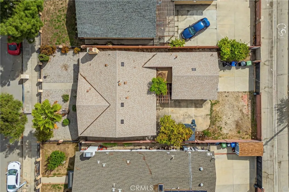 11332 Strathern Sun Valley, CA 91352
