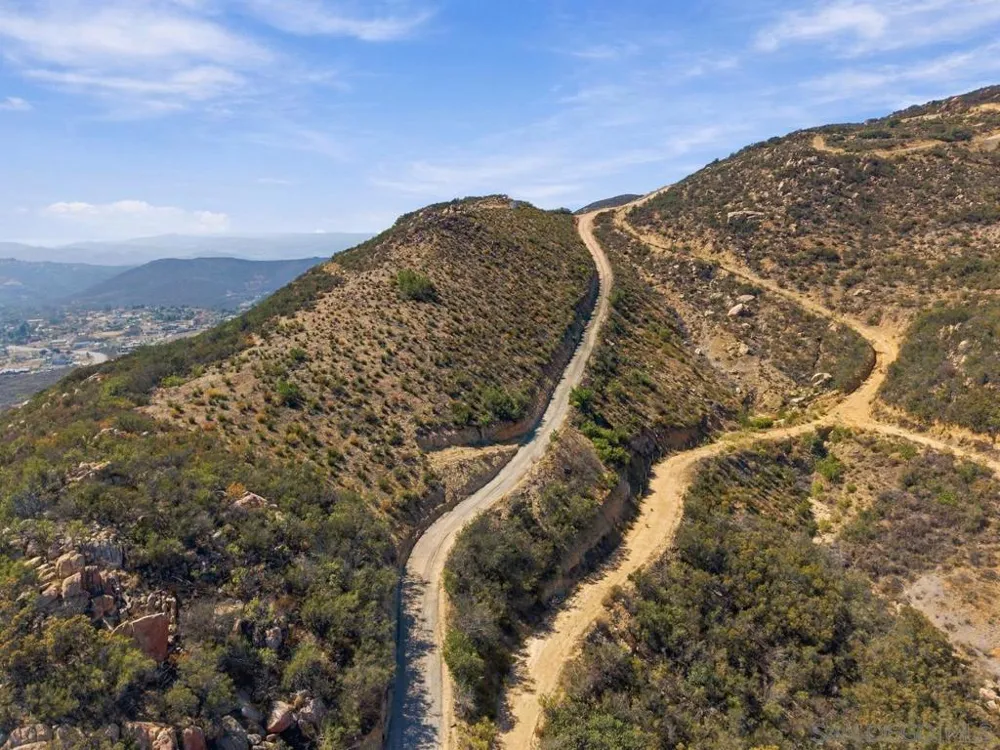 15108 Skyline Truck Jamul, CA 91935