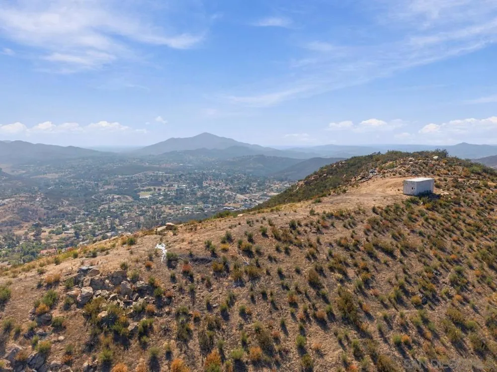 15108 Skyline Truck Jamul, CA 91935