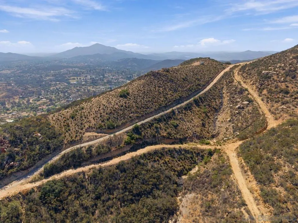 15108 Skyline Truck Jamul, CA 91935