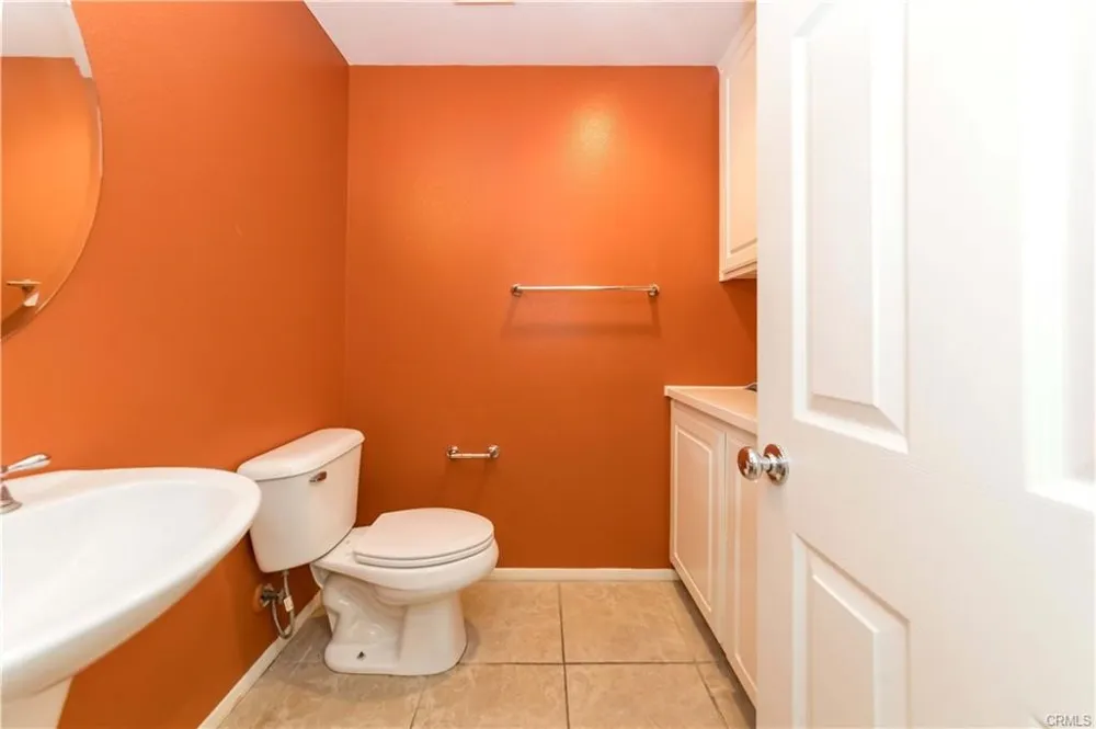 36 Trailing Vine Irvine, CA 92602