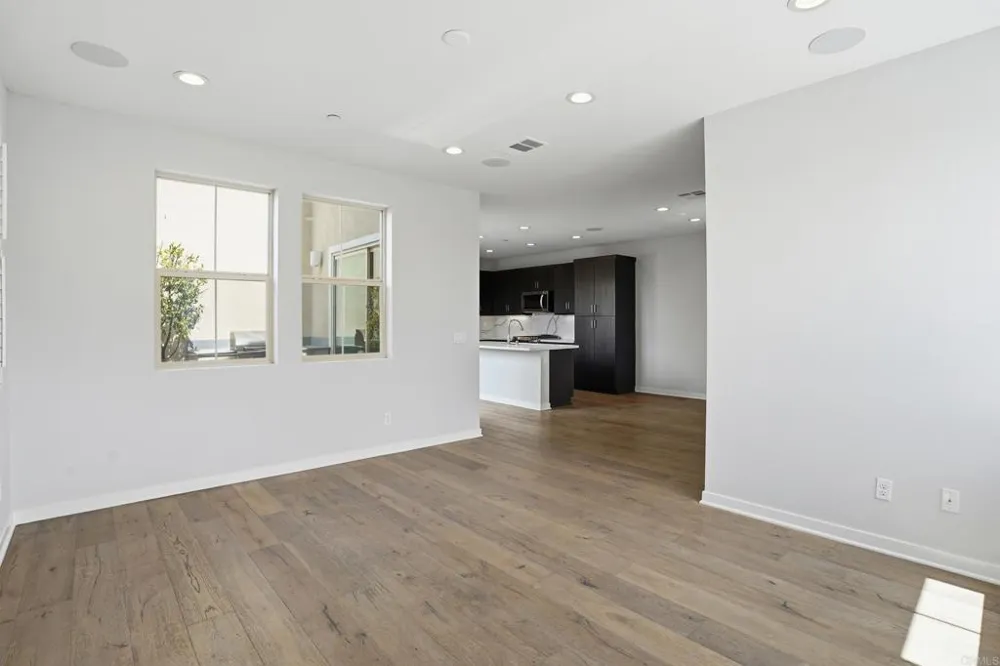 951 Camino Aldea Chula Vista, CA 91913