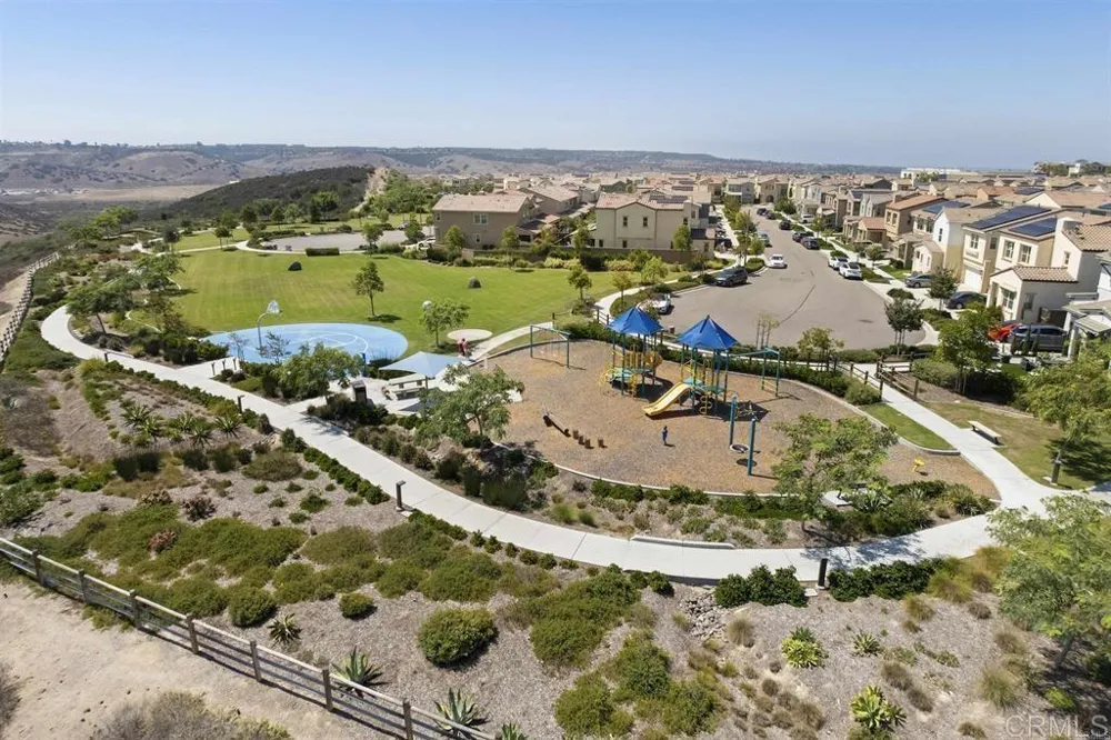951 Camino Aldea Chula Vista, CA 91913