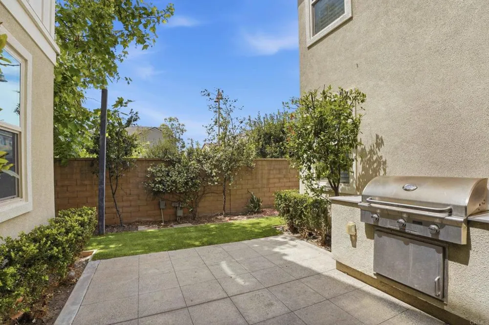 951 Camino Aldea Chula Vista, CA 91913
