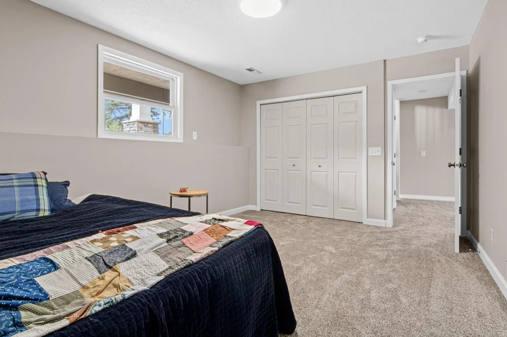 1355 Eide Circle Arden Hills, MN 55112