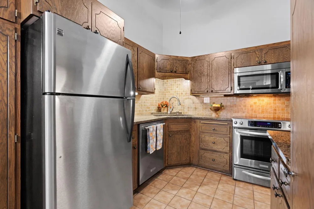 4135 Shirlee Lane S Shoreview, MN 55126