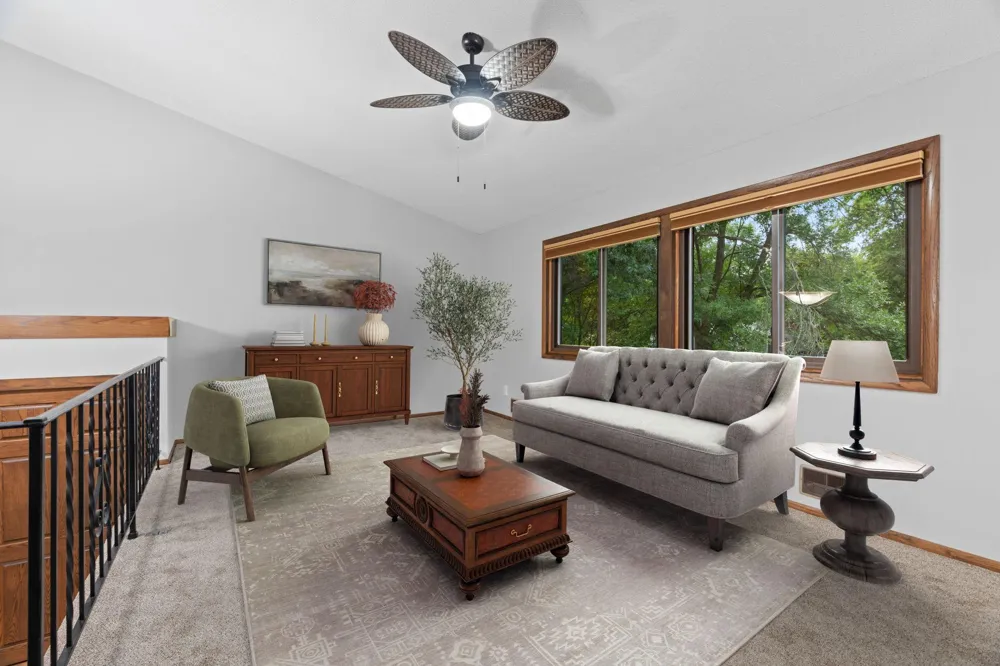 4135 Shirlee Lane S Shoreview, MN 55126