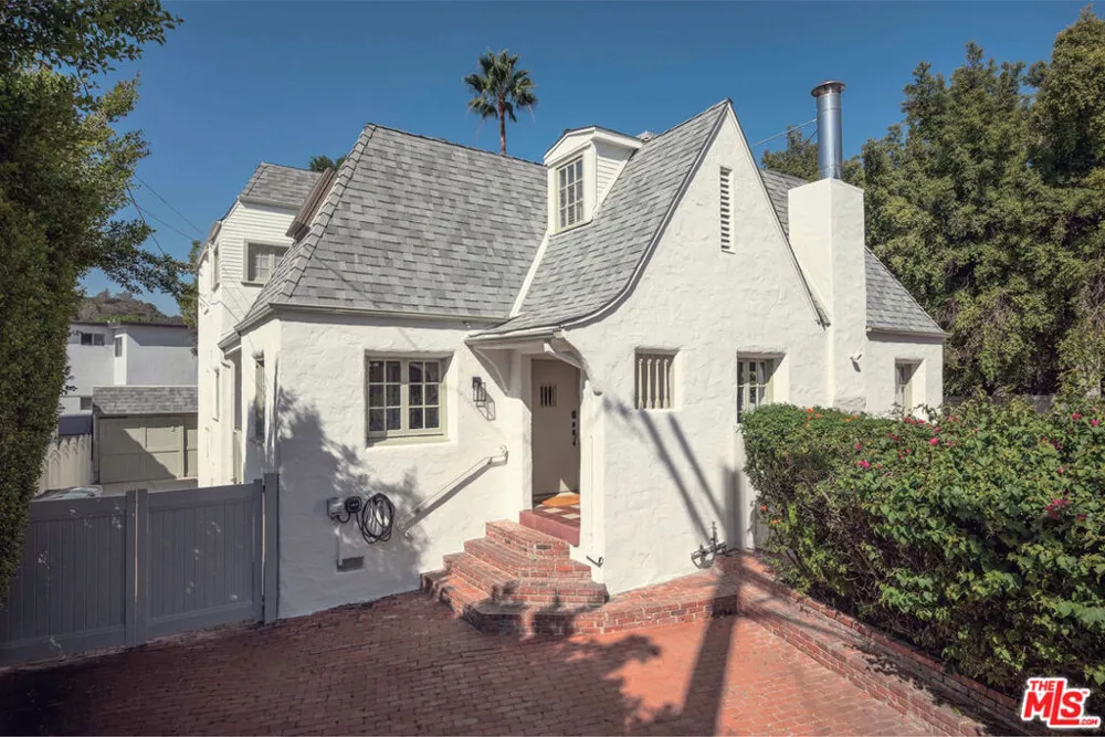 1917 Eden Avenue Glendale, CA 91206