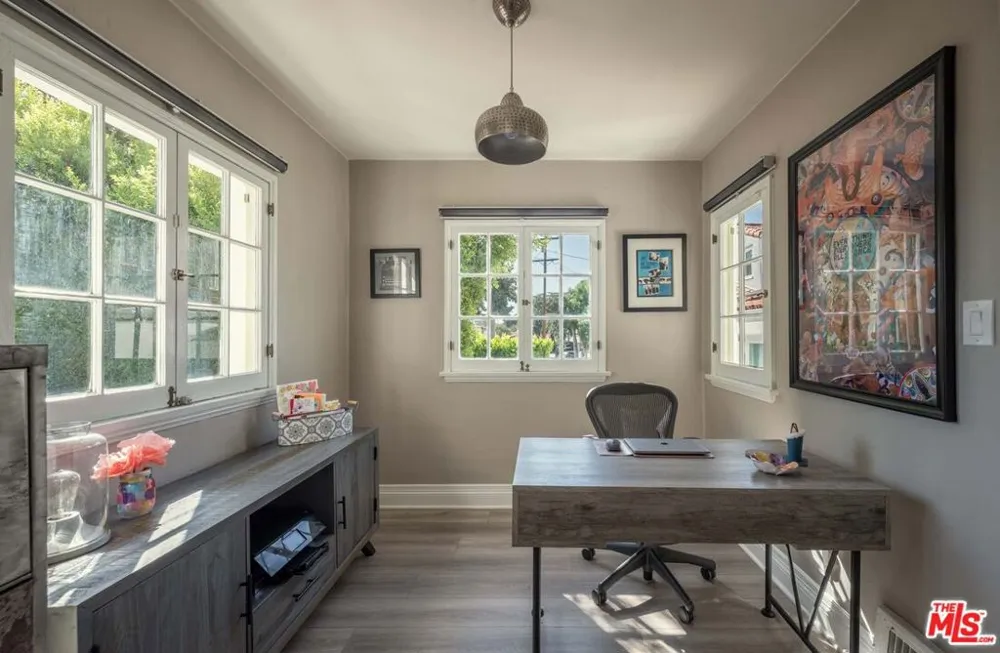 1917 Eden Avenue Glendale, CA 91206