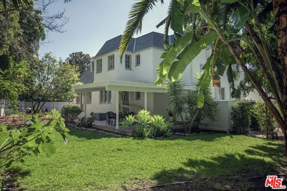 1917 Eden Avenue Glendale, CA 91206