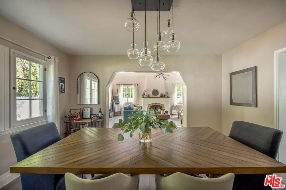 1917 Eden Avenue Glendale, CA 91206