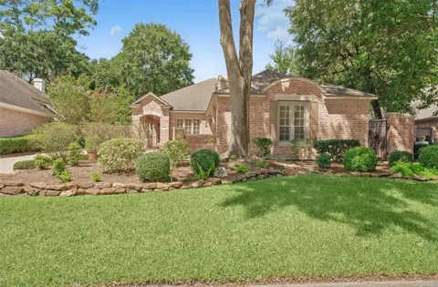 30 Castlegreen Circle