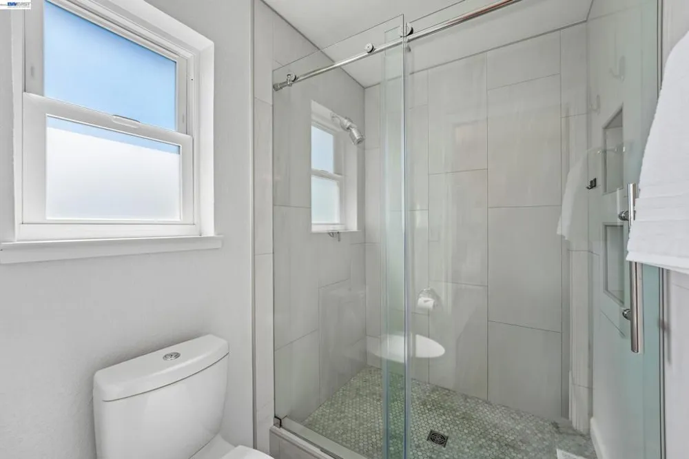 135 St. Germain Lane Pleasant Hill, CA 94523