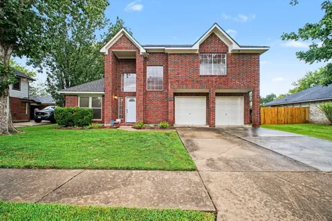 3234 Lee Circle