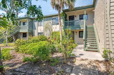 1519 PELICAN POINT DRIVE #288
