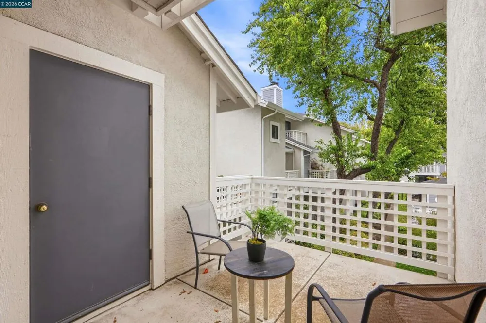 1298 Walden #200 Walnut Creek, CA 94597