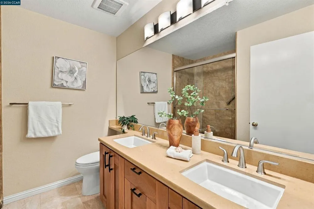 1298 Walden #200 Walnut Creek, CA 94597