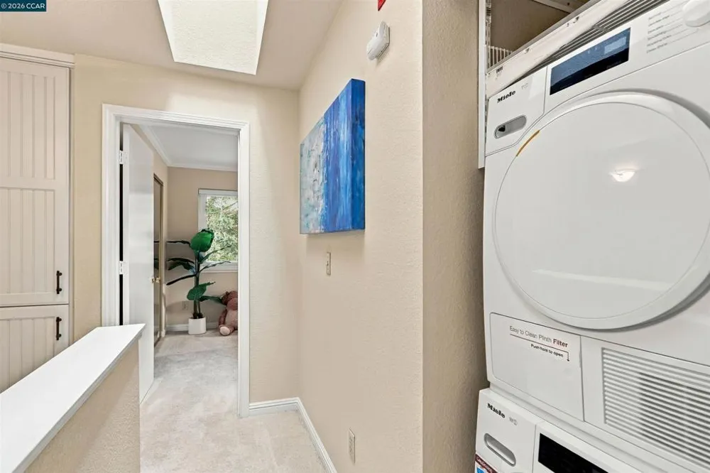 1298 Walden #200 Walnut Creek, CA 94597