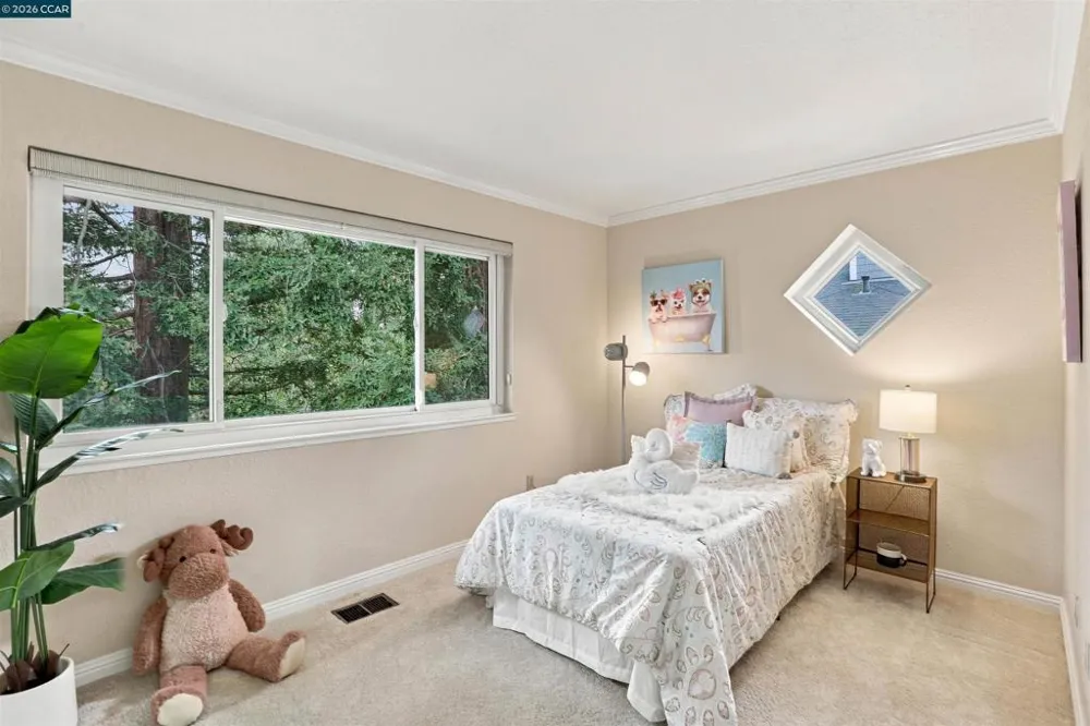 1298 Walden #200 Walnut Creek, CA 94597