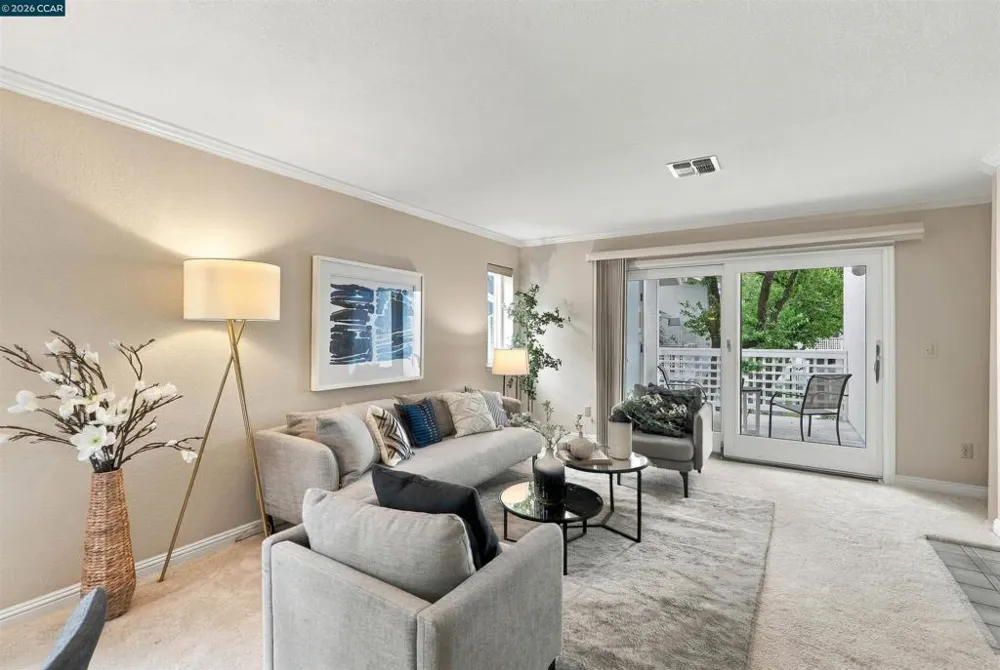 1298 Walden #200 Walnut Creek, CA 94597