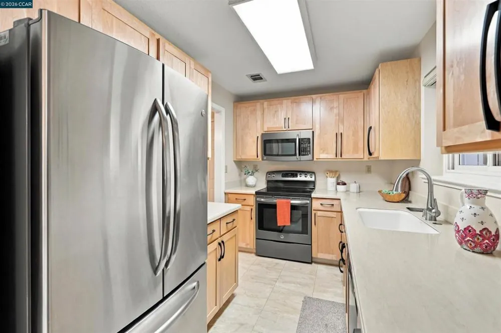 1298 Walden #200 Walnut Creek, CA 94597