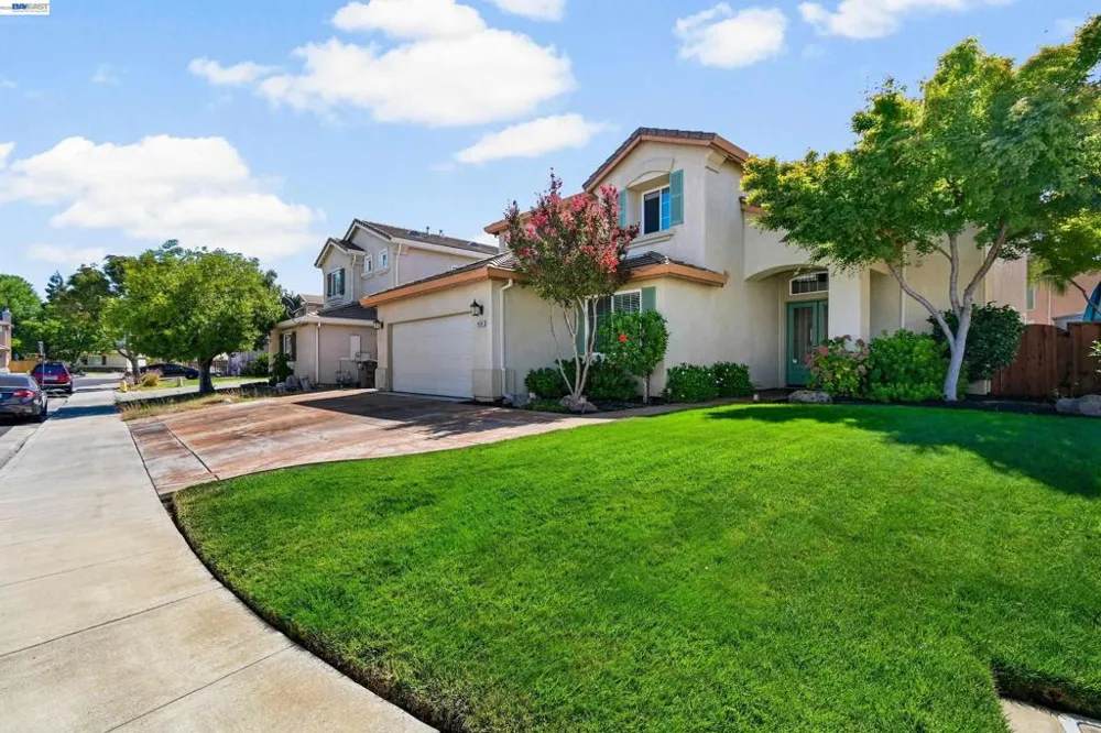 1434 Olivia Ct Tracy, CA 95377